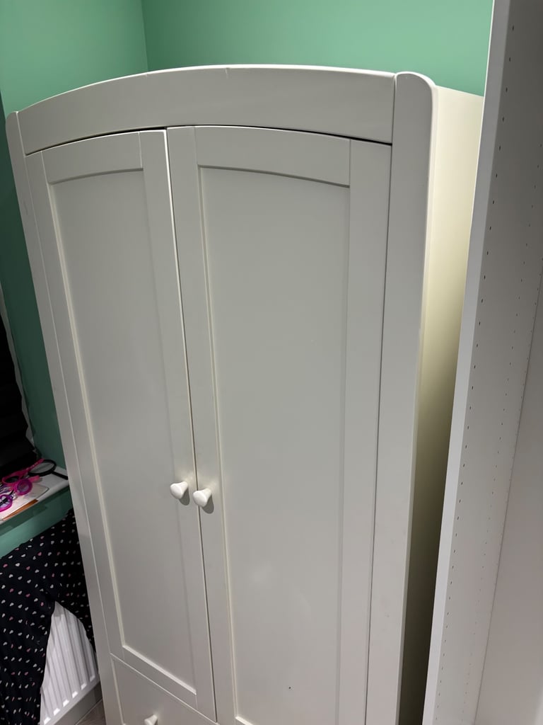 image for Mamma & papas wardrobe 