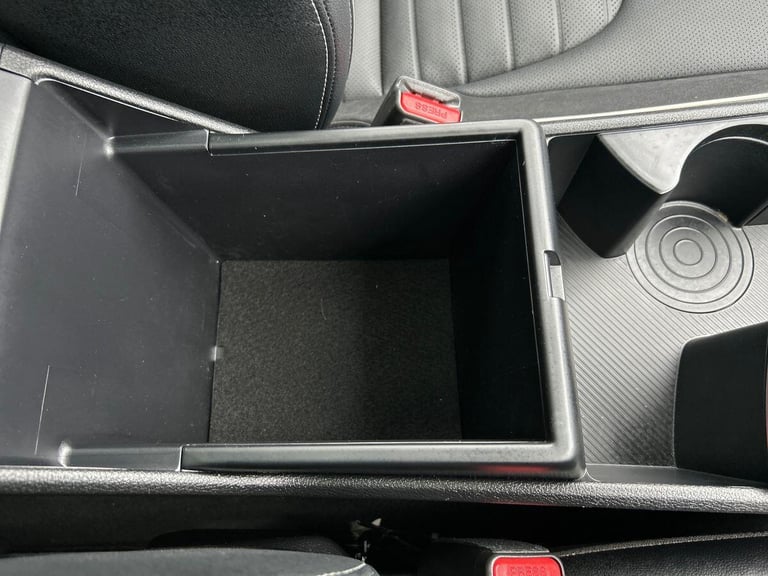 2025 Kia Sportage 1.6 h T-GDi GT-Line S SUV 5dr Petrol Hybrid Auto Euro 6 (s/s) (207 bhp) SUV PET...