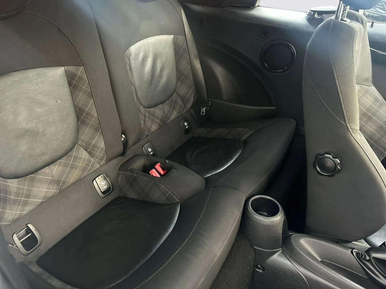 2016 MINI Convertible 1.5 Cooper D Euro 6 (s/s) 2dr CONVERTIBLE Diesel Manual