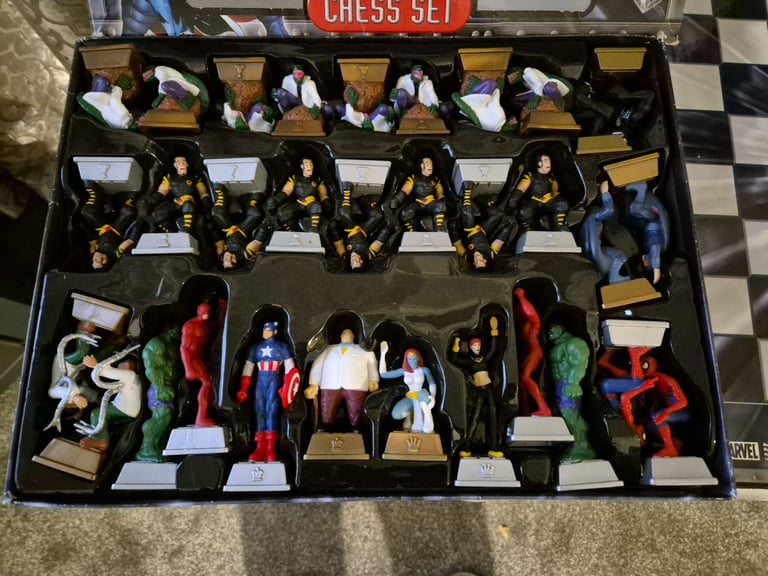 image for Marvel Heroes Chess Set