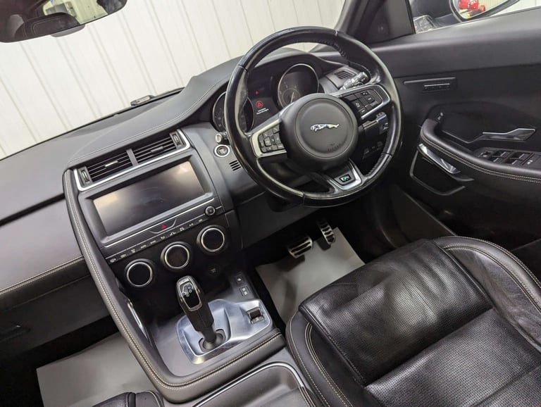 2018 Jaguar E-Pace 2.0 E-Pace R-Dynamic SE D AWD Auto 4WD 5dr SUV Diesel Automatic