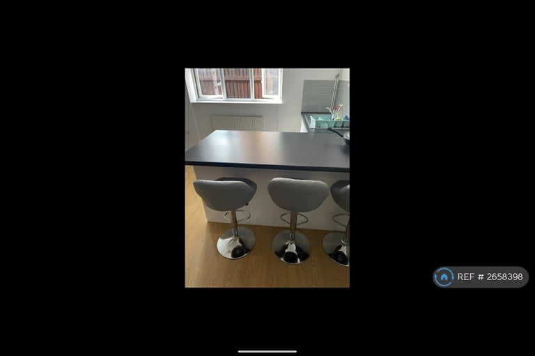 1 bedroom in Broomhall Road, Chelmsford, CM1 (#2658398)