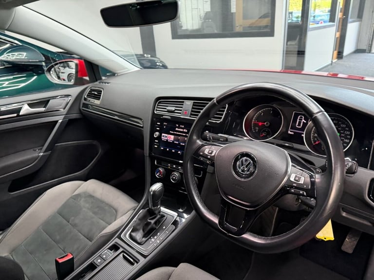2018 Volkswagen Golf 1.6 TDI GT Hatchback 5dr Diesel DSG Euro 6 (s/s) (115 ps) Hatchback Diesel A...