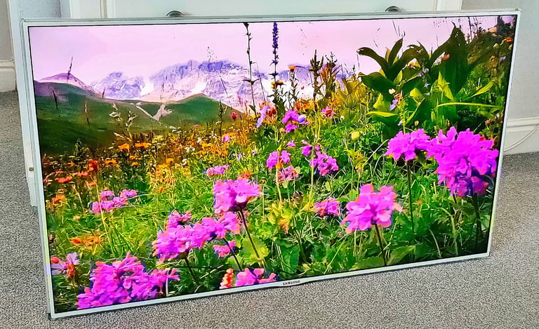 40" WHITE SAMSUNG WALL MOUNT FHD SLIM LED WIFI TV LTD APPS SCREEN MIRRORING RC & NEW WALL BRACKETS