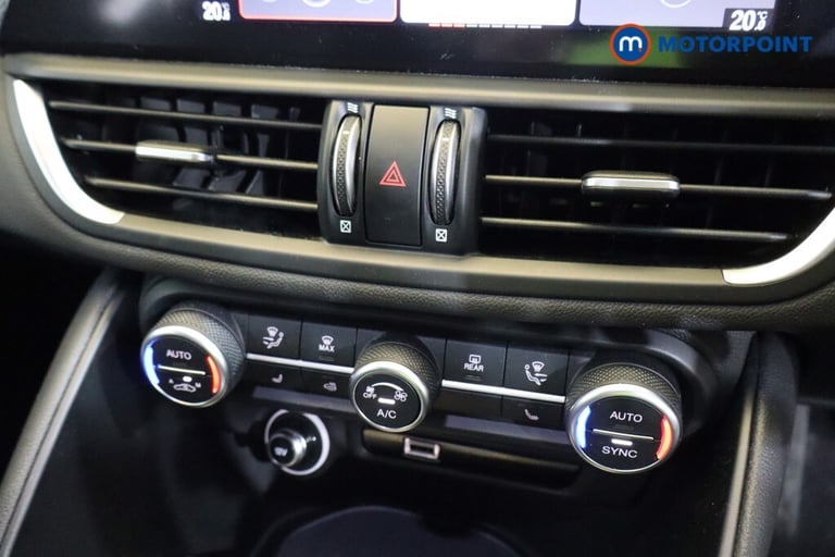 2024 Alfa Romeo Giulia 2.0 Turbo Competizione 4dr Auto Saloon Petrol Automatic