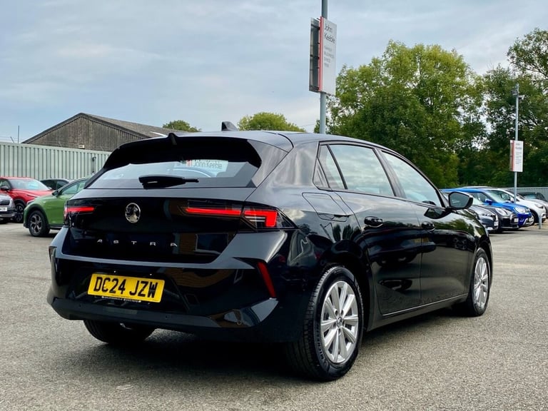 2024 Vauxhall Astra 1.2 Turbo Design 5dr HATCHBACK PETROL Manual