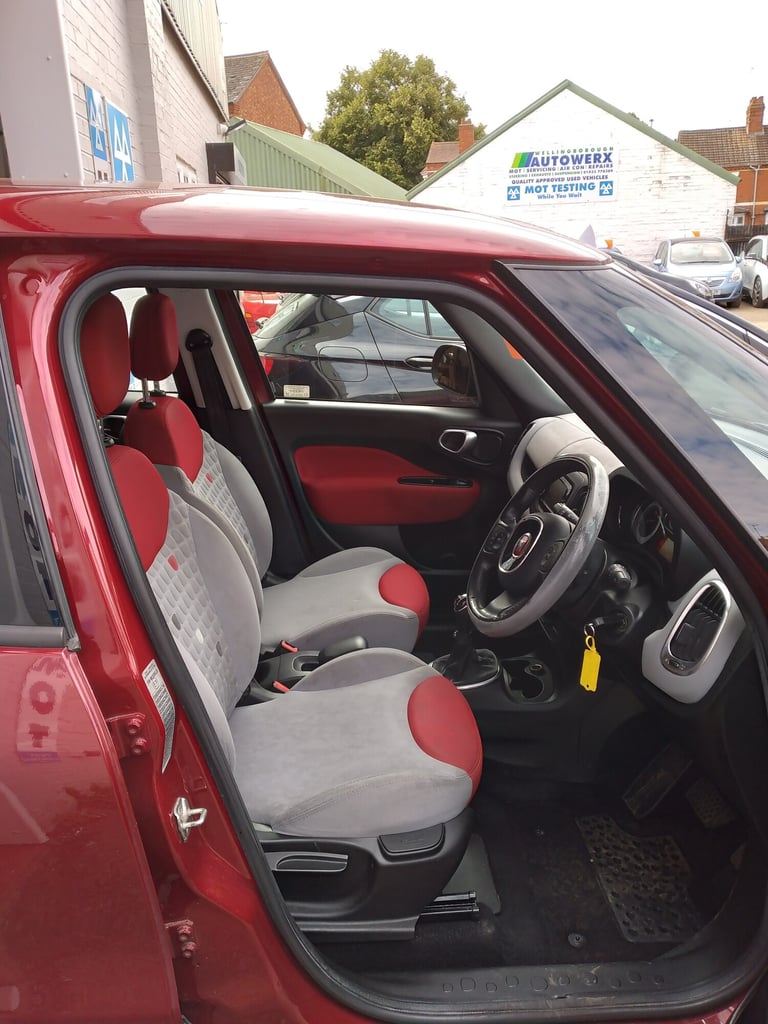 2013 Fiat 500L 1.3 Multijet 85 Easy 5dr Dualogic MPV Diesel Automatic