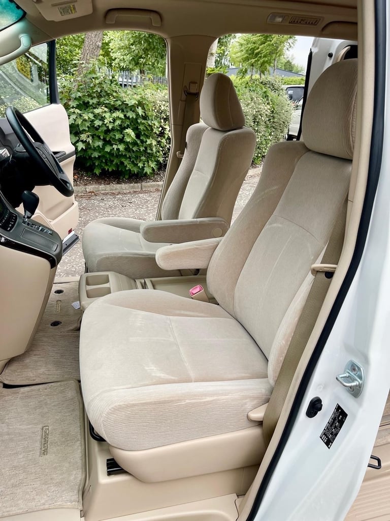 2007 Toyota Alphard FRESH IMPORT AS PLATINUM 2.4 AUTO 2WD 8 SEATS MPV CRUISE CONTROL ULEZ MPV Pet...