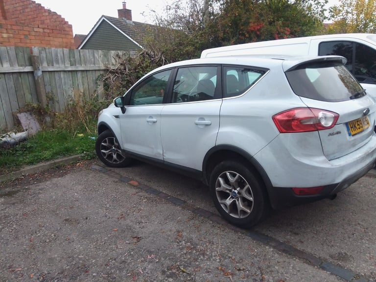 Ford, KUGA, Estate, 2010, Manual, 1997 (cc), 5 doors