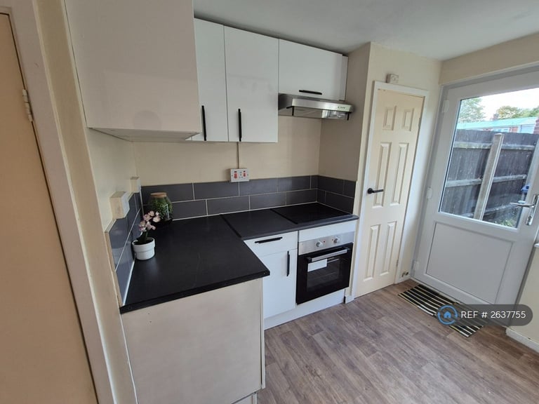 3 bedroom house in Kent Way, Cambridge, CB4 (3 bed) (#2637755)