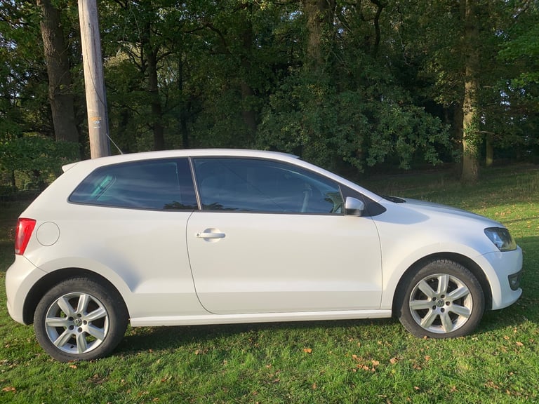 Volkswagen, POLO, Hatchback, 2014, Manual, 1199 (cc), 3 doors