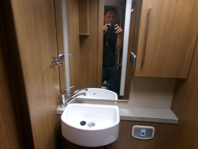 2015 FIAT AUTO TRAIL FRONTIER CH-TA. 6 BERTH. FULL LEATER. TOW BAR