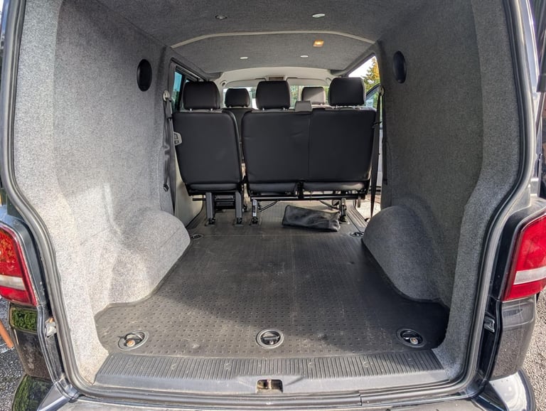2012 Volkswagen Transporter 2.0 BiTDI 180PS Sportline Kombi Van WINDOW VAN DIESEL Manual