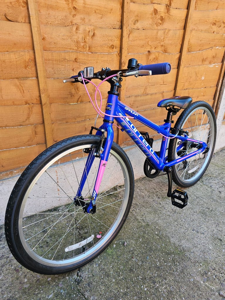 BIKE 24" WHEEL CARRERA LIGHTWEIGHT 7-SPEED HYBRID - Age Range 7-11 Years £135
