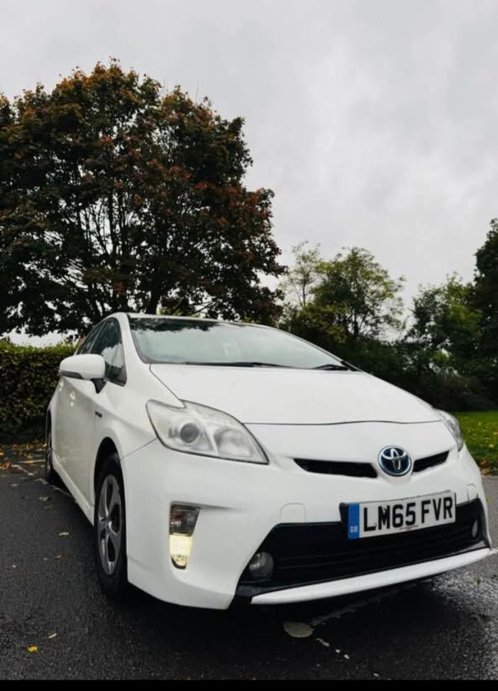 Prius with PCO London