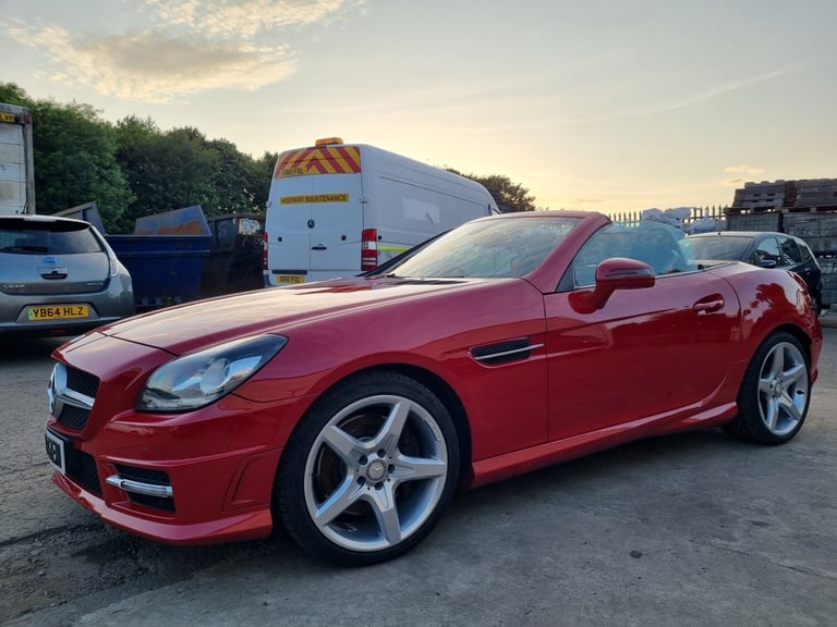 2012 Mercedes-Benz SLK SLK200 BLUEEFFICIENCY AMG SPORT 2-Door Petrol
