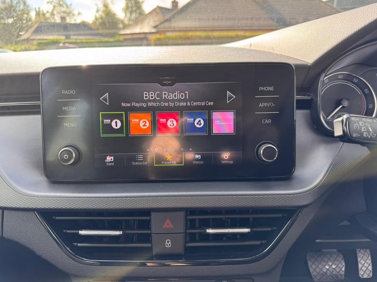 2022 Skoda Kamiq 1.0 TSI SE SUV 5dr Petrol DSG Euro 6 (s/s) (110 ps) HATCHBACK Petrol Automatic