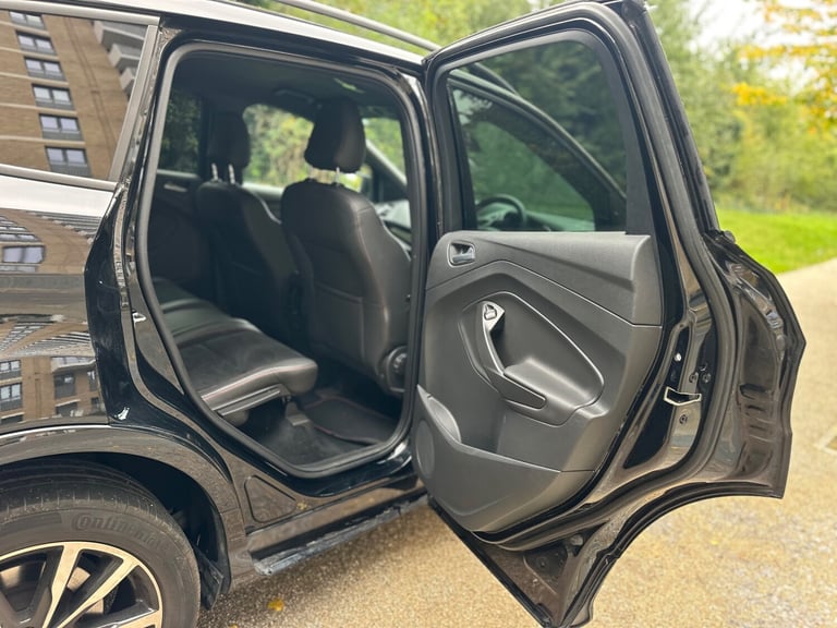 2019 Ford Kuga 1.5 EcoBoost 176 ST-Line 5dr Auto HATCHBACK Petrol Automatic