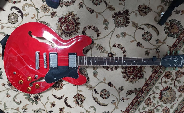 Vintage VSA500 Semi-Hollow Electric Guitar – Excellent Condition, 335-Style Guitar