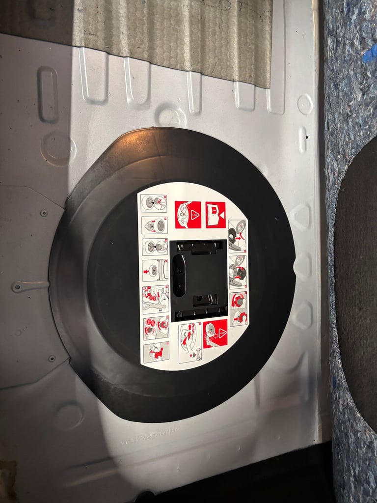 2016 Renault Clio 1.2 16V Play 5dr HATCHBACK Petrol Manual