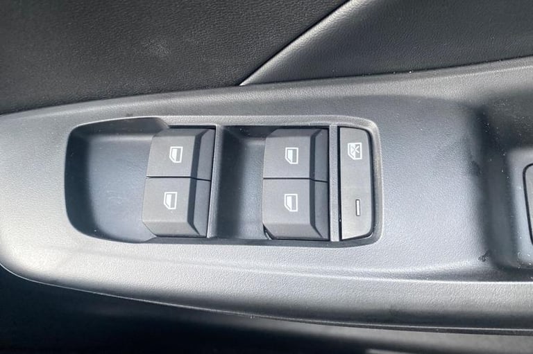 2025 MG MG3 1.5 Hybrid+ MHEV Trophy Hatchback 5dr Petrol Hybrid Auto Euro 6 (s/s) (194  Hatchback...