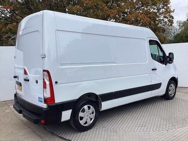 2024 Nissan Interstar dCi 35 Tekna F35 MWB M/R A/C Euro 6 MWB Panel Van Diesel Manual