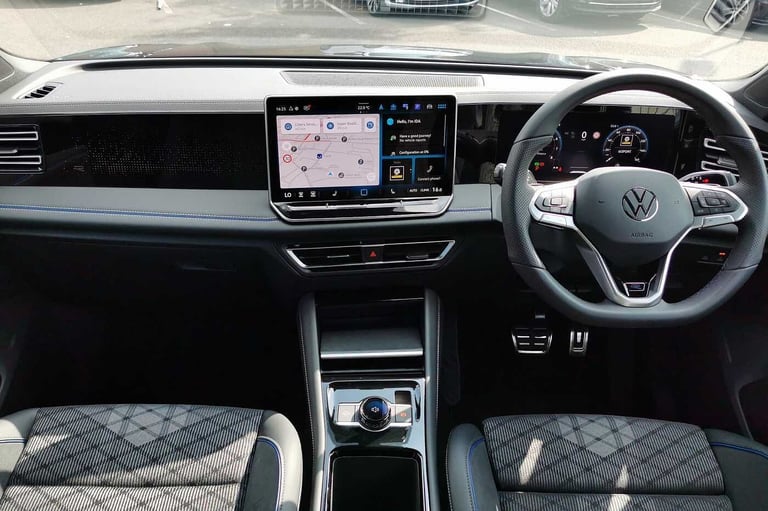 2025 Volkswagen Tiguan 2.0 TSI 265 4Motion R-Line 5dr DSG ESTATE PETROL Automatic