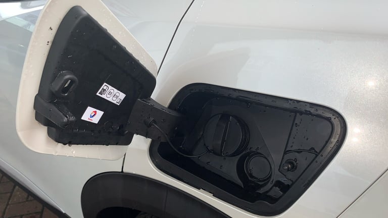 2022 Peugeot 2008 1.2 PureTech Allure Premium + SUV 5dr Petrol Manual Euro 6 (s/s) (100 ps) SUV P...