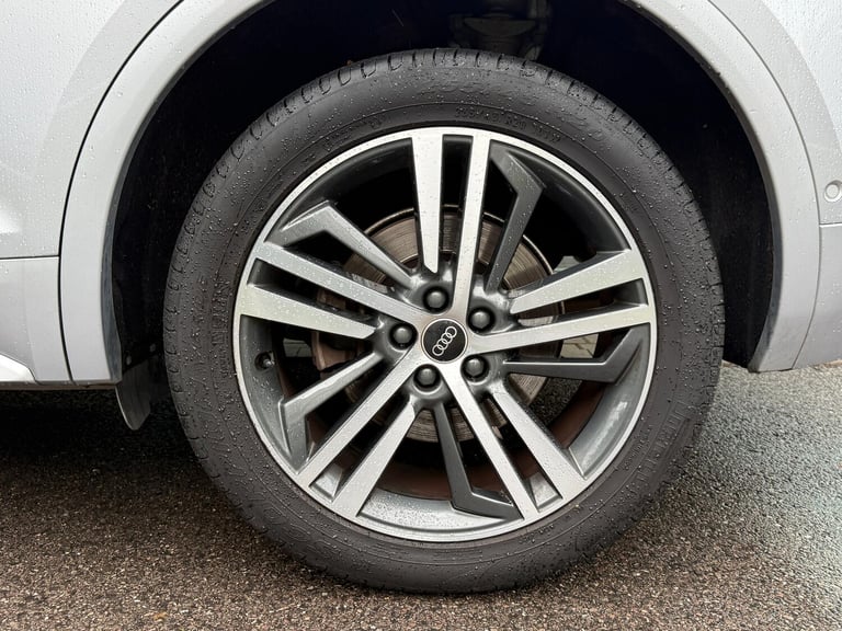  Audi Q5 2.0 TFSIe 55 Competition SUV 5dr Petrol Plug-in Hybrid S Tronic quattro Eur Petrol/Elect...
