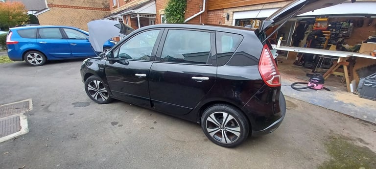 Renault, SCENIC, MPV, 2011, Manual, 1461 (cc), 5 doors