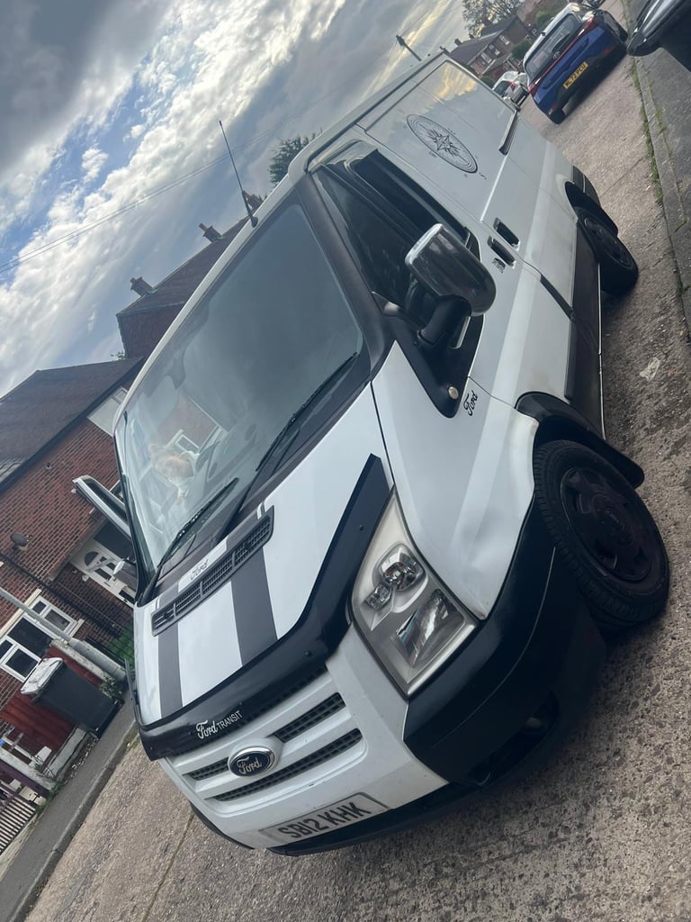 Ford Transit 2012