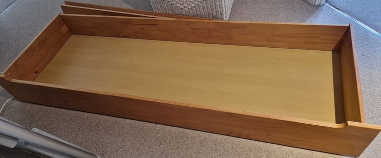 Kids storage bed