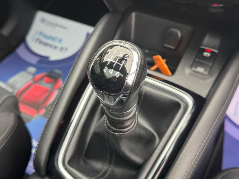 2017 Nissan Qashqai 1.5 dCi N-Connecta Euro 6 (s/s) 5dr HATCHBACK Diesel Manual