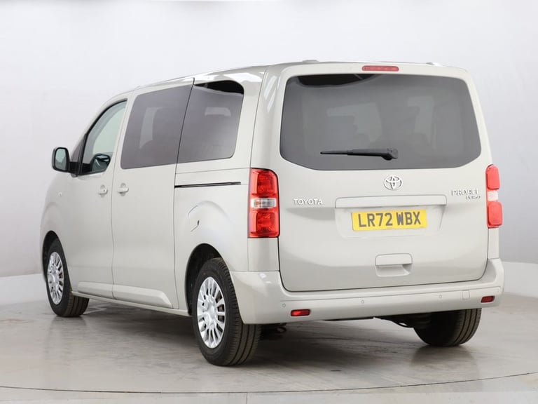 2022 Toyota PROACE CITY Verso 1.5D Shuttle Medium 5dr MPV DIESEL Manual