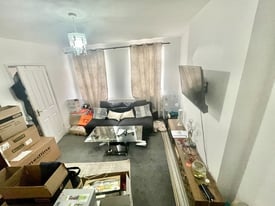 1 Double Bedroom First Floor Flat for Rent in HA2