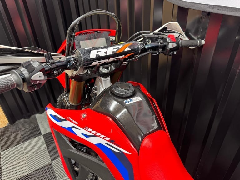 2024 HONDA CRF300L - ONLY 882 MILES FROM NEW