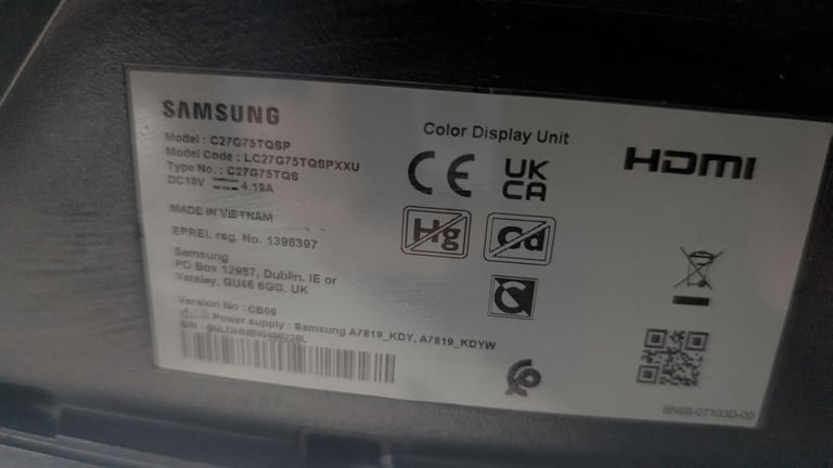 Samsung Odyssey G7 27" QHD 240Hz Curved Gaming Monitor