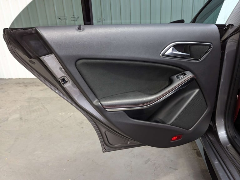 2016 Mercedes-Benz CLA 2.0 AMG CLA 45 4Matic Auto 4WD 4dr Saloon Petrol Automatic