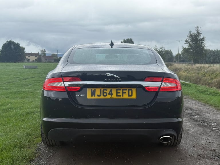 2014 Jaguar XF D PREMIUM LUXURY Saloon Diesel Automatic