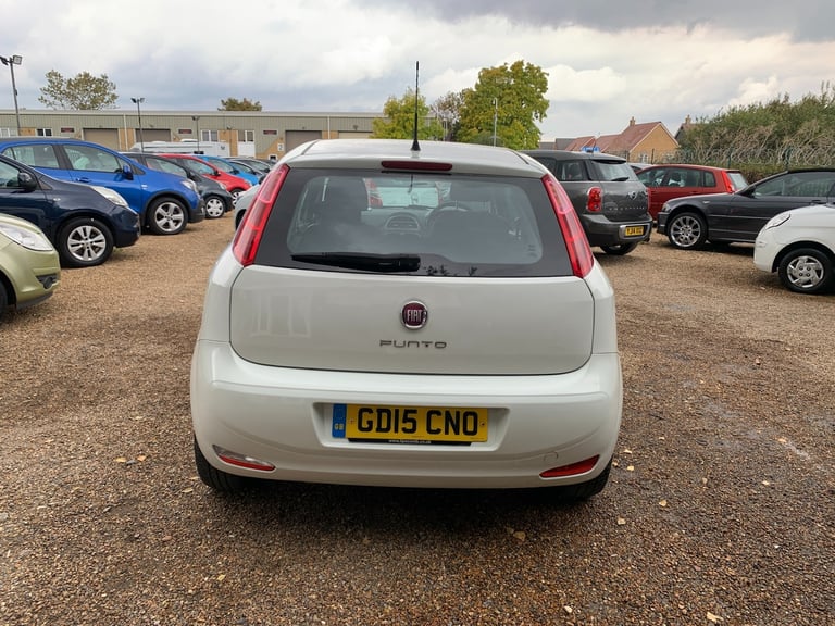 2015 Fiat Punto 1.2 Pop 3dr HATCHBACK Petrol Manual