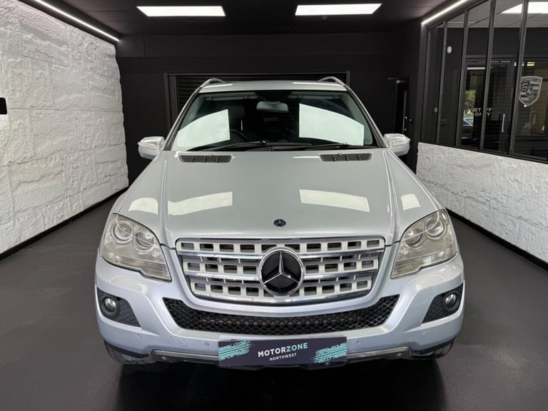 2010 Mercedes-Benz M-Class 3.0 ML300 CDI V6 BlueEfficiency Sport SUV 5dr Diesel Tiptronic 4WD Eur...