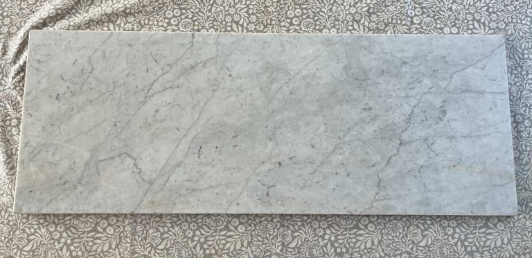 Marble slab - white - 1218mm x 458mm x 20mm polished one side