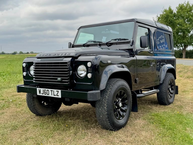 2010 Land Rover Defender XS Station Wagon TDCi WINDOW VAN Diesel Manual