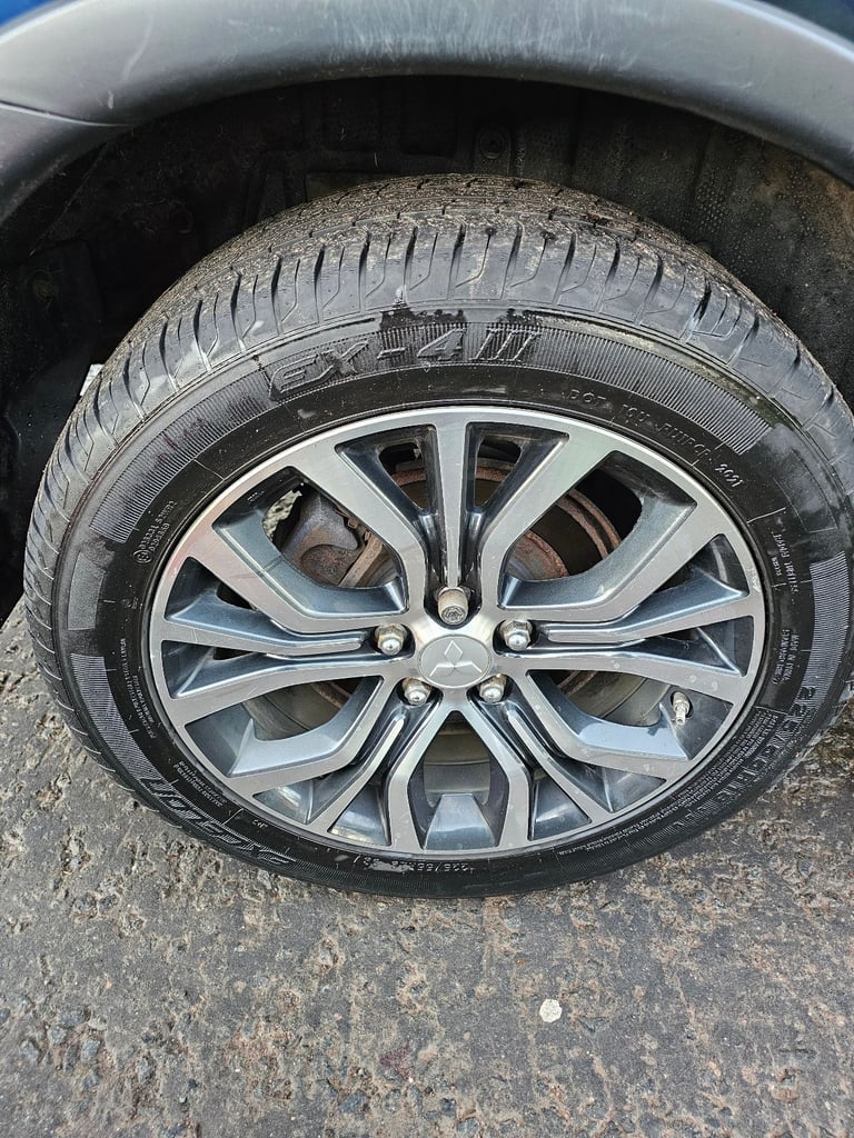 Mitsubishi, OUTLANDER, Estate, 2016, Other, 2268 (cc), 5 doors