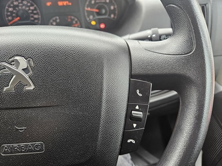 2021 Peugeot Boxer BlueHDi 335 Professional  L3 H2 Euro 6 140ps Panel Van Diesel Manual