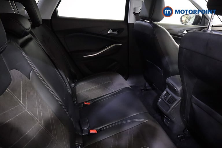 2022 Vauxhall Grandland 1.5 Turbo D Ultimate 5dr Auto HATCHBACK DIESEL Automatic