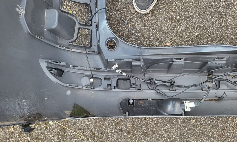 Citroen Grand C4 Picasso Rear Bumper FREE DELIVERY 001