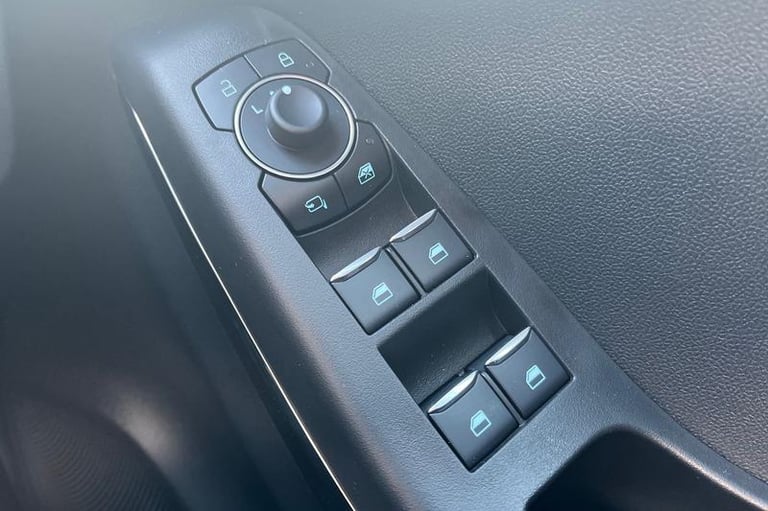 2024 Ford Puma 1.0 EcoBoost Hybrid mHEV ST 5dr DCT HATCHBACK PETROL Semi Automatic