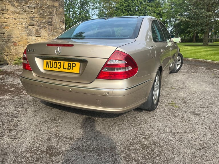 2003 Mercedes-Benz E-Class 2.6 E240 Avantgarde 4dr SALOON Petrol Automatic