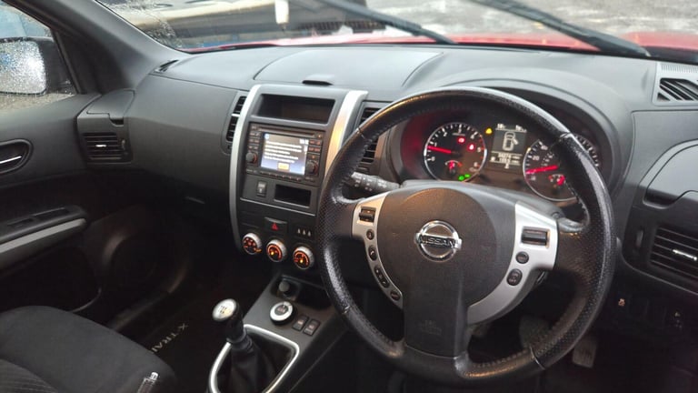 2014 Nissan X-Trail 2.0 dCi n-tec+ 4WD Euro 5 5dr ESTATE Diesel Manual